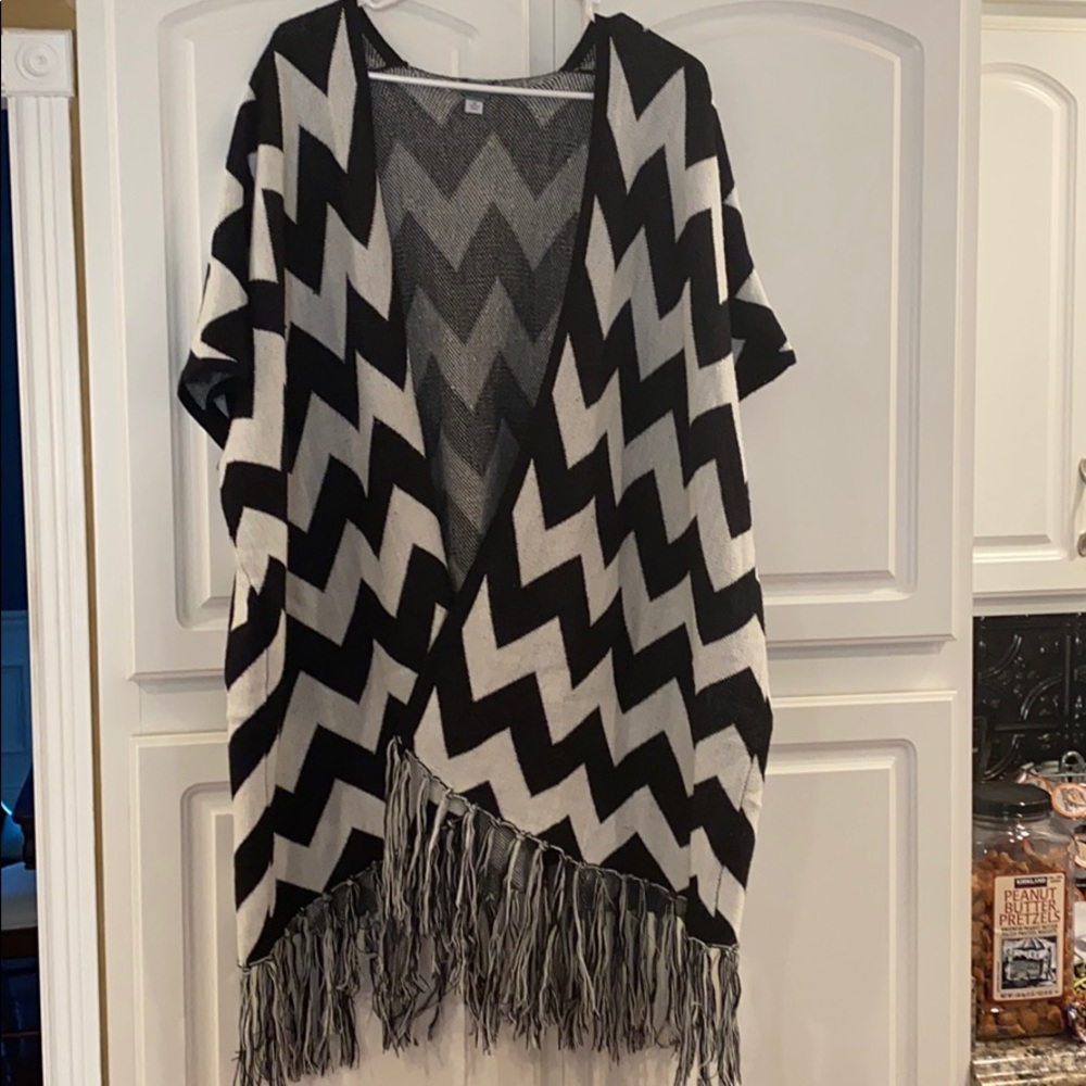 Short Sleeved Cardigan